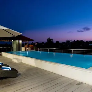 Square And 3* Seminyak